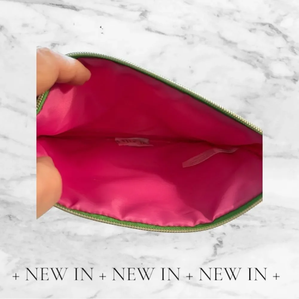Floral Print Wristlet‎ Clutch